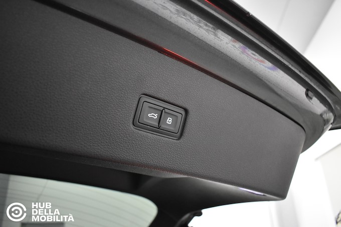 AUDI Q8 50 TDI 286 CV quattro tiptronic Sline